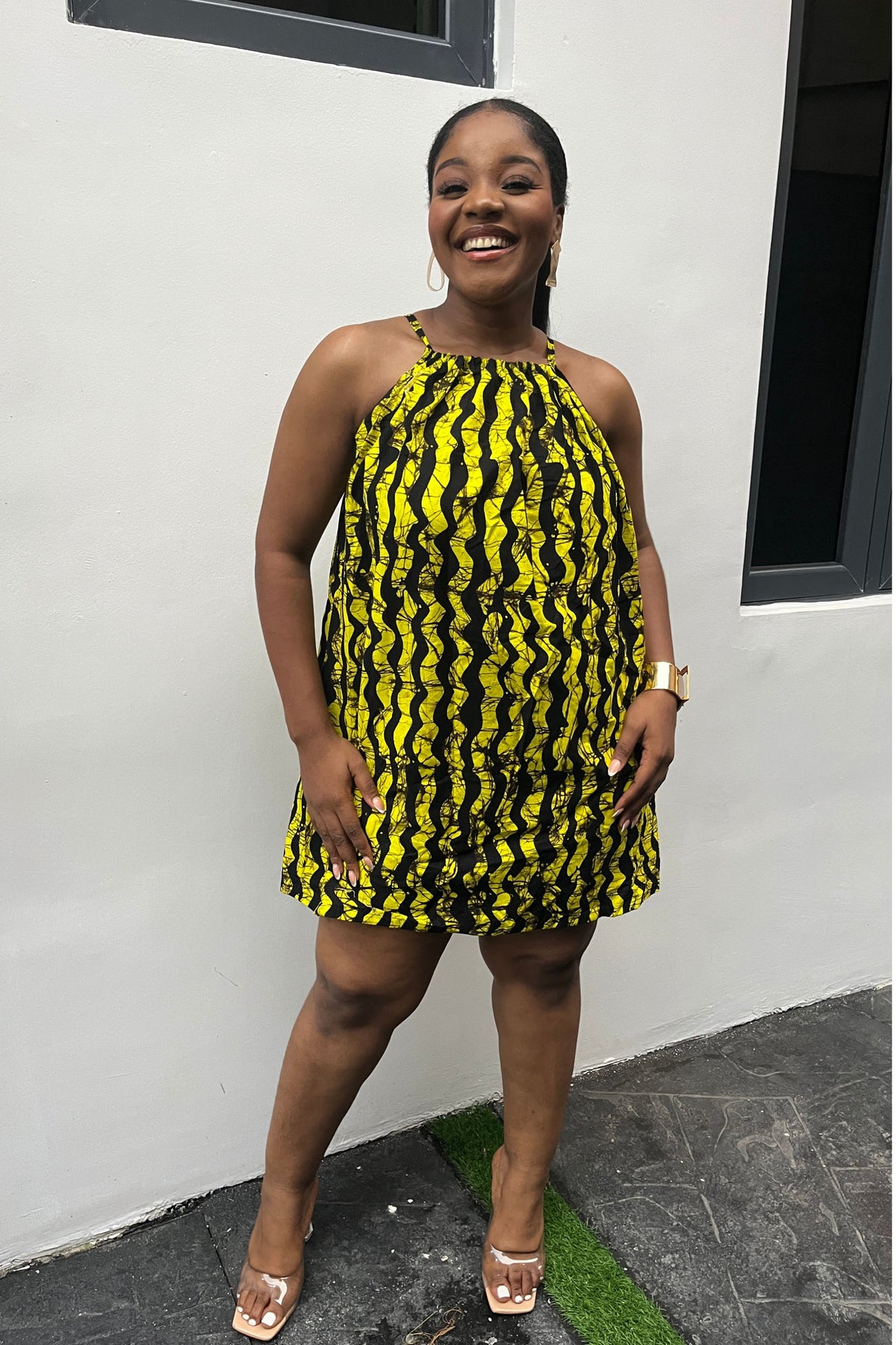 FOLU ALTERNECK DRESS IN YELLOW