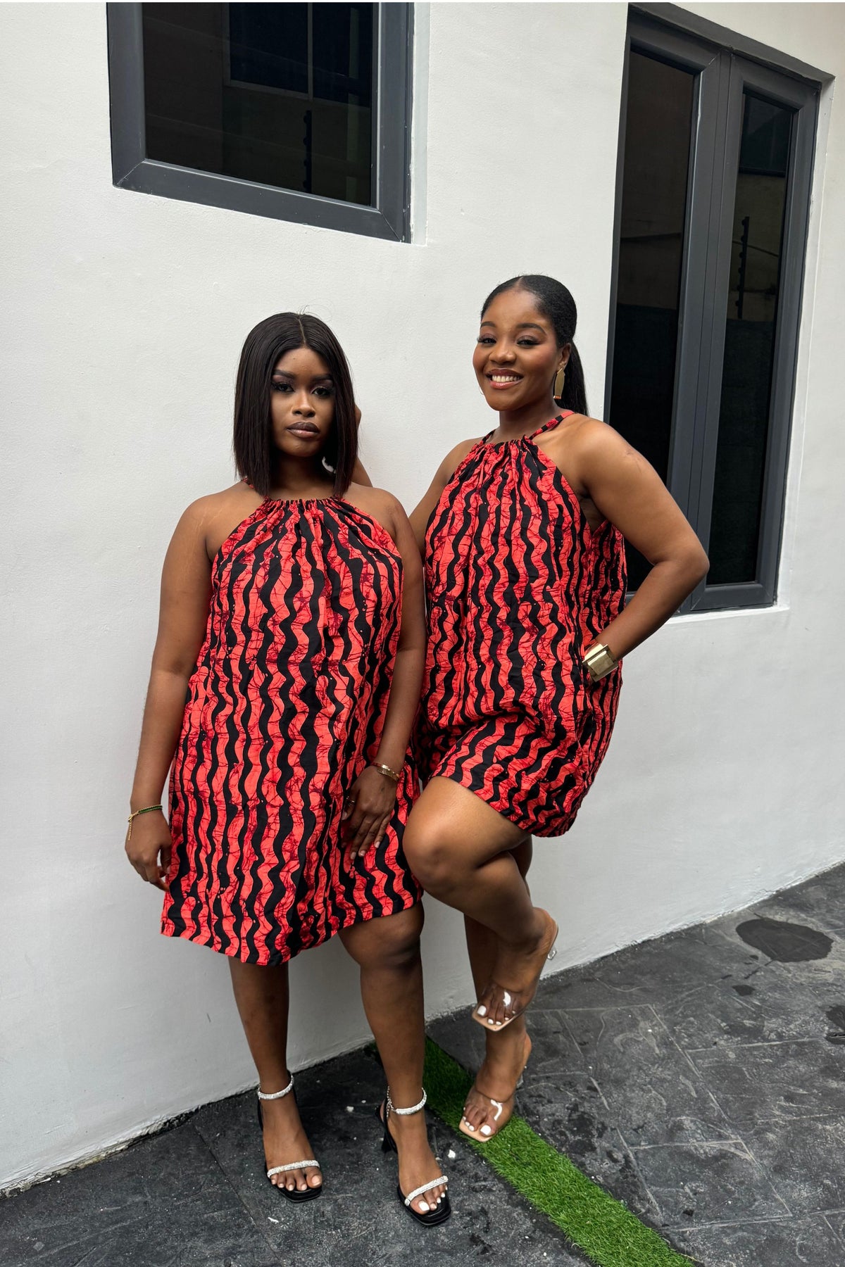 FOLU ALTERNECK DRESS IN CORAL