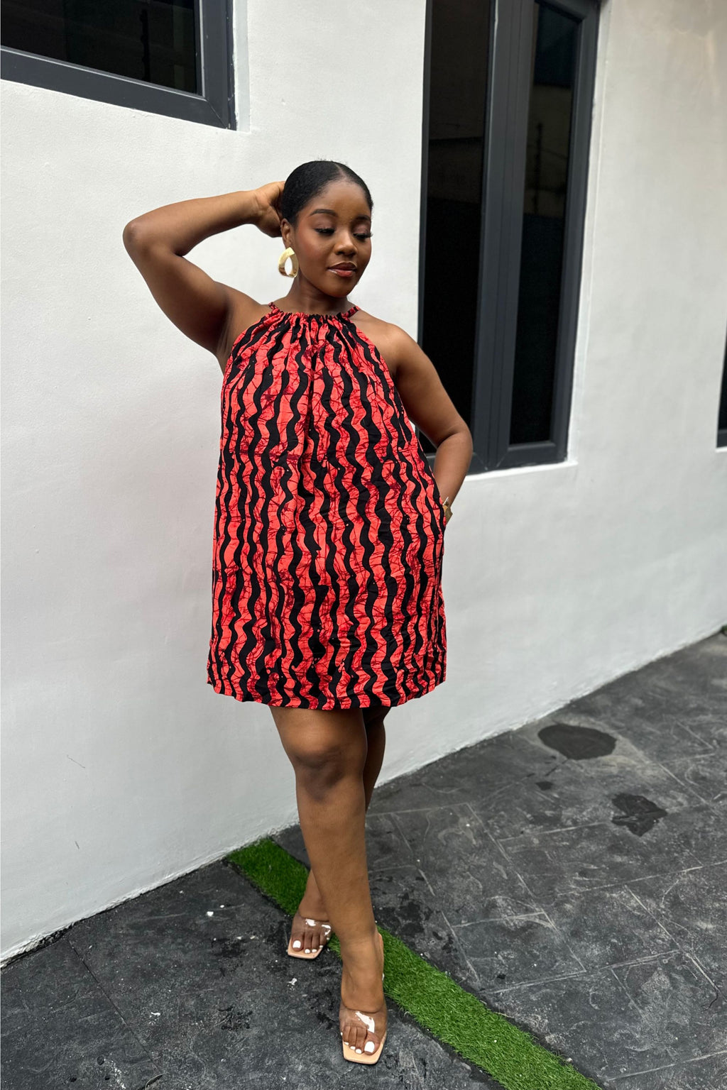 FOLU ALTERNECK DRESS IN CORAL